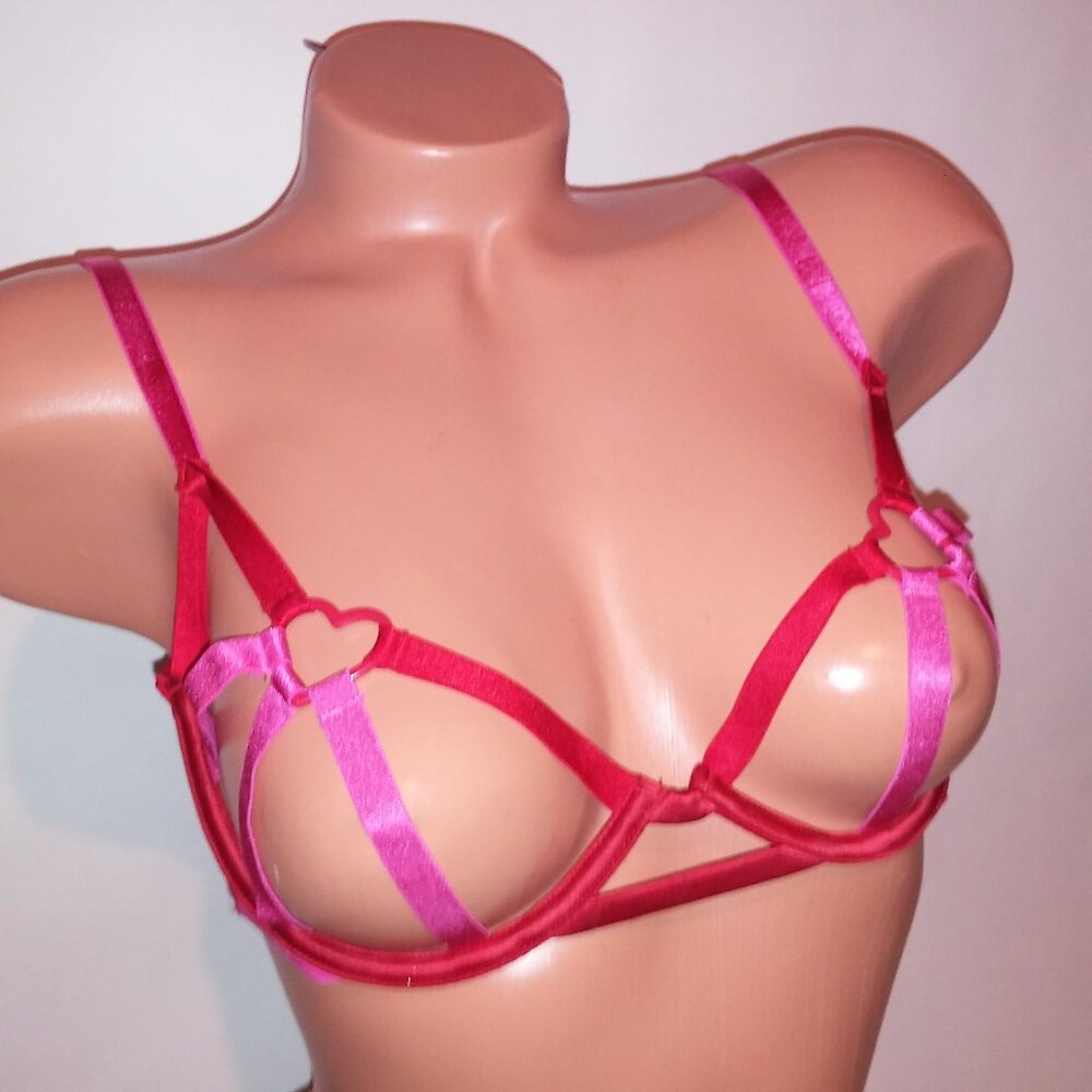 Victoria Secret Bra Low Cut Demi Pink Red Strappy Heart Very Sexy Collection